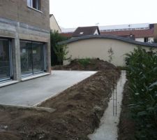 Terrasse avec fondation mur cloture