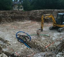 Il y a beaucoup de cailloux mais heureusement pas de brise roche...