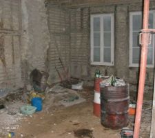 Vidange du fioul et demolition de la 1ere cheminée