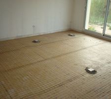 Pr&eacute;paratifs pour chape !
isolant   ferraillage