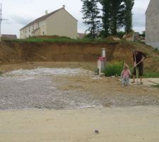 Et voil&agrave; apr&egrave;s 1h de pelle et rateau