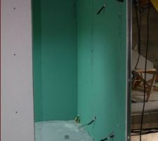Cloisons salle de bain 2 presque terminées