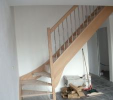 Escalier, vue du bas