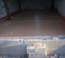 La dalle du garage en cours de realisation