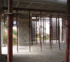 Dalle de l'étage salle à manger/salon.