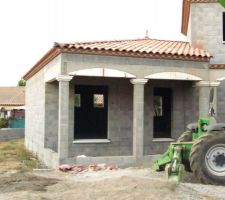 Cot&eacute; chambre et terrases