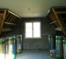 Isolation en Acoustilaine Knauf 035 de 300mm dans les rampants