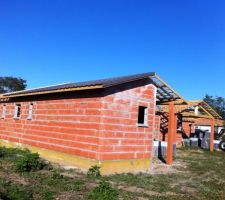 Couverture, côté ouest