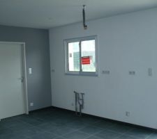 18/09/11 : peinture grise cuisine