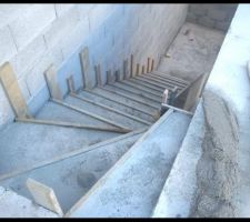 Escalier coulé