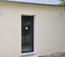 Per&ccedil;age de l'enduit &agrave; une hauteur autre que celle des autres per&ccedil;ages 2