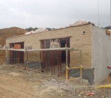 Fa&ccedil;ade des garages termin&eacute;e en 2 jours