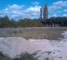 Le terrain brut lors de notre premi&egrave;re visite