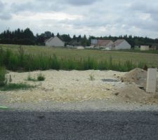 L'entr&eacute;e de notre terrain