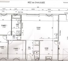 Plan Définitif de la Maison
(il manque la partie droite du garage car ça ne passait pas sur la photo lol...)