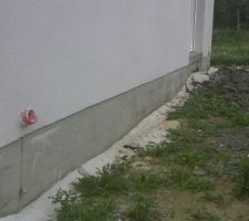 Probléme de découpe du crépis sur contour de la maison
