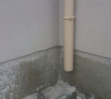 Probléme de découpe du crépis sur contour de la maison