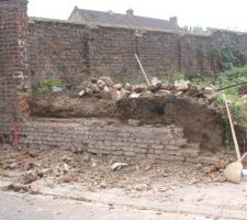 D&eacute;molition du muret de facade