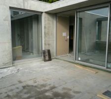 Patio en attente de la terrasse bois ou composite ?