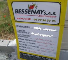 Le panneau du permis affich&eacute;...yes!