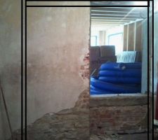 Vue de l'ancien du futur passage entre l'extension et l'ancien. 2M50