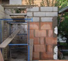 Montage du mur du dernier stellelle