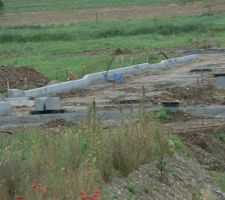 Ca y est ils attaquent les trottoirs, les lampadaires...etc