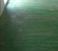 Pr&eacute;paration du sol pour la pose du carrelage aujourd'hui