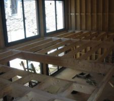 Le squellette vu depuis la cuisine vers le fond du salon