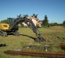 Premier coup de pelleteuse