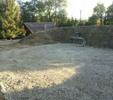 On se rend compte que notre maison est petite!! mais bon c'est pas grave &ccedil;a nous emp&ecirc;chera pas d'&ecirc;tre heureux...