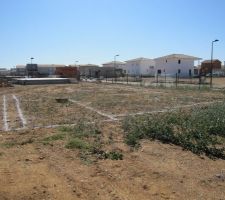 Trac&eacute; des fondations vu de devant