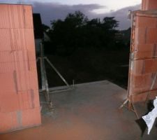 Fen&ecirc;tre de notre chambre, fa&ccedil;ade sud.