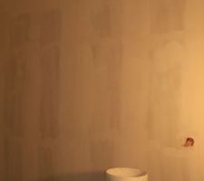 Enduit dans la lingerie.