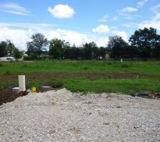 Ca y est! Ce terrain est n&ocirc;tre!
L'attente a &eacute;t&eacute; longue...mais c'est sign&eacute; chez le notaire.
Nous pouvons partir en vacances sereinement! :D