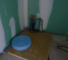 Détail de la future nourrice (emplacement du chauffe eau) dansle cellier