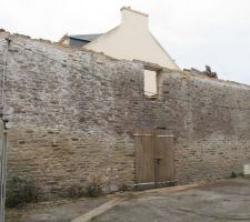 La vue depuis la cour