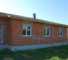 Les chambres et le bureau