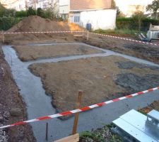 Voila ouverture du chantier ce mercredi 19 octobre 2011 . Espérons qu'il reviennent vite !!!!!
