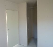 Notre chambre avec le dressing