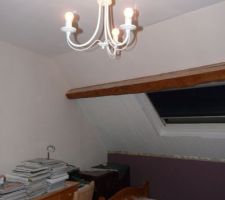 1ere couche peinture lambris chambre miss