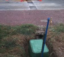 Travaux de raccordement au réseau d'eau potable et d'assainissement