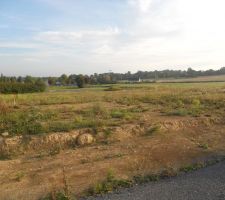 Ouverture de chantier avec d&eacute;limitation de la maison