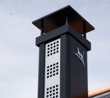 Voici le conduit de cheminée Luminance...