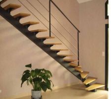 Notre escalier mais avec des c&acirc;bles inox