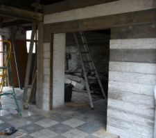 Mur avec portes atelier