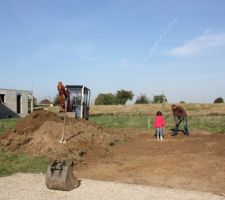 Terrassement pour chemin d'acc&egrave;s