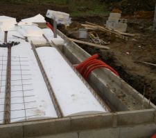 Le plancher en cour de réalisation.