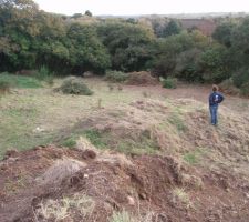 D&eacute;frichage du terrain termin&eacute;,