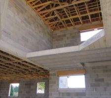 Salon vue vers la mezzanine